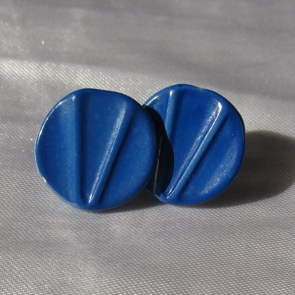 🌈Deal! Vintage 80s Earrings🌈 - Picture 1 of 2